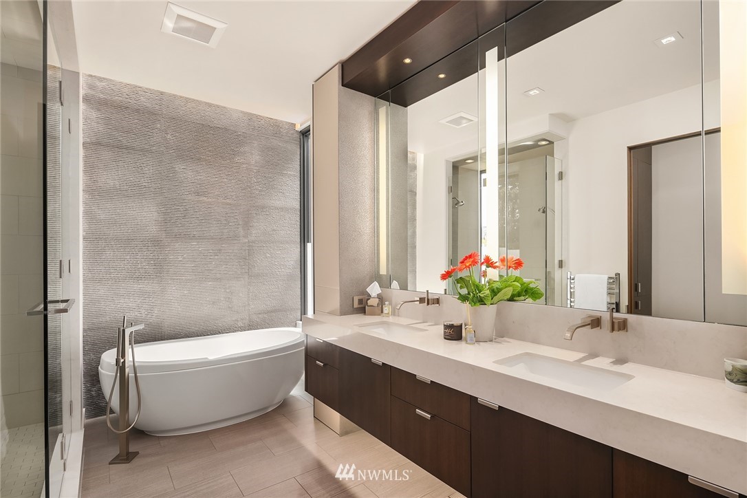 85 Cascade Key Bellevue, WA 98006 - Photo 21 of 40