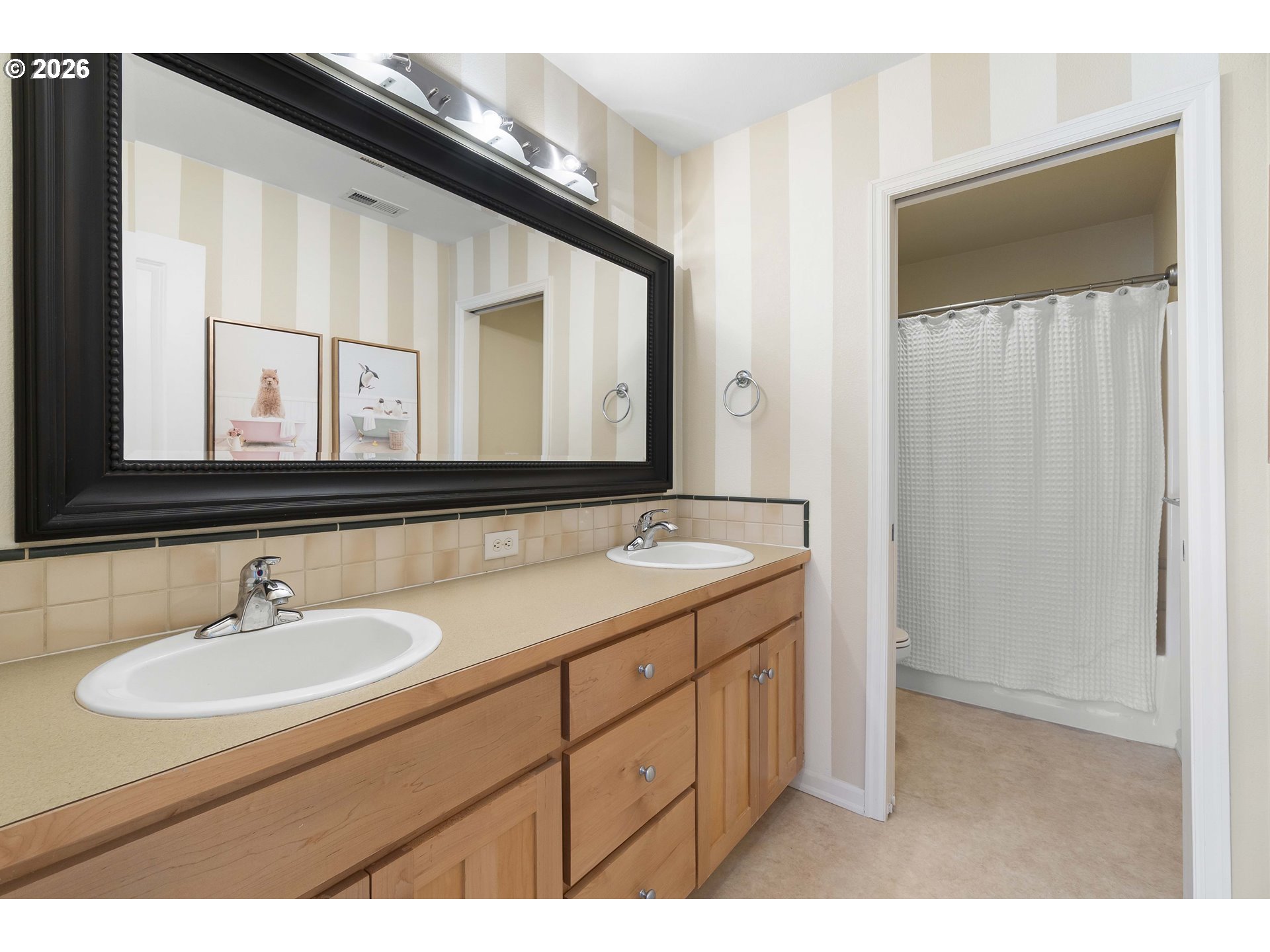 7783 Southwest Laird Place Beaverton, OR 97007 - Photo 33 of 48