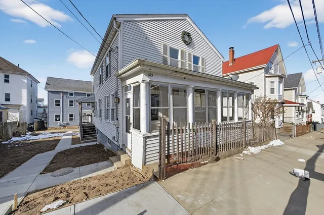 $399,000 | 165 Grant Street, Fall River, MA 02721