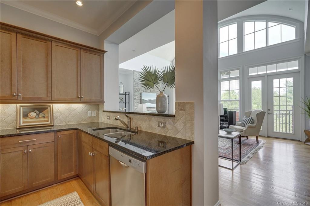 5425 Closeburn Road, Unit 307 Charlotte, NC 28210 - Photo 8 of 30