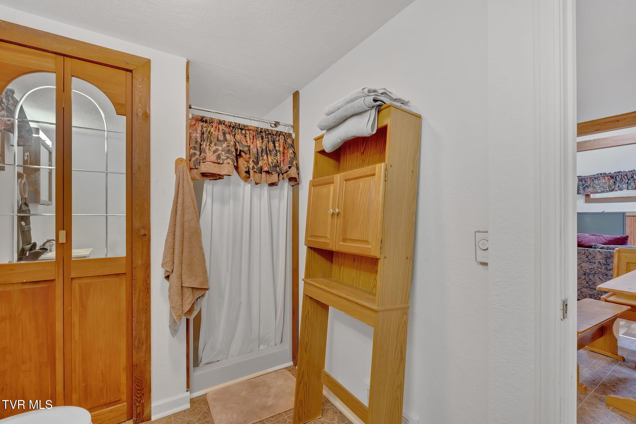 4331 Sentry Road Duffield, VA 24244 - Photo 19 of 27 14-web-or-mls-JH 20240903-334