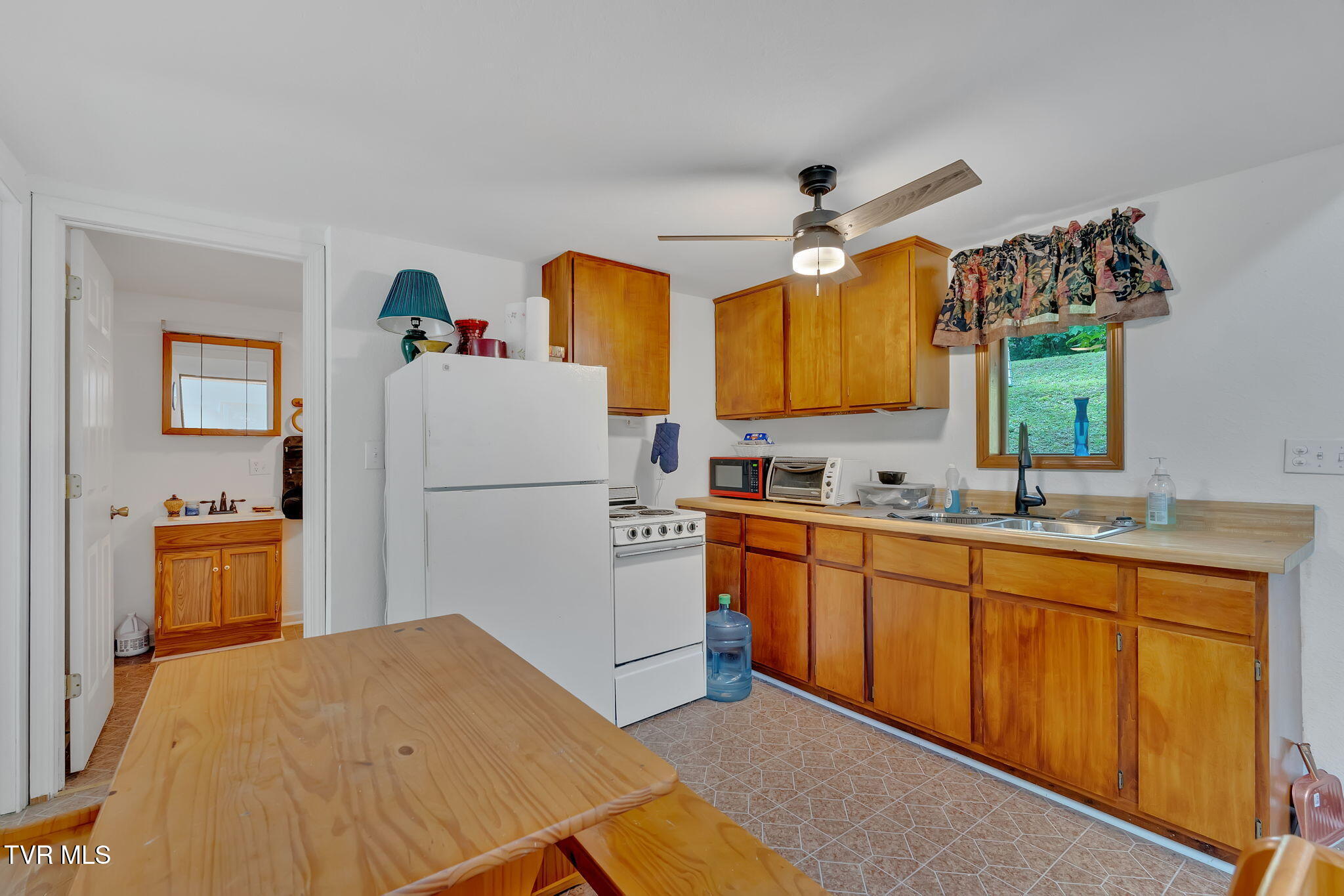 4331 Sentry Road Duffield, VA 24244 - Photo 20 of 27 15-web-or-mls-JH 20240903-337