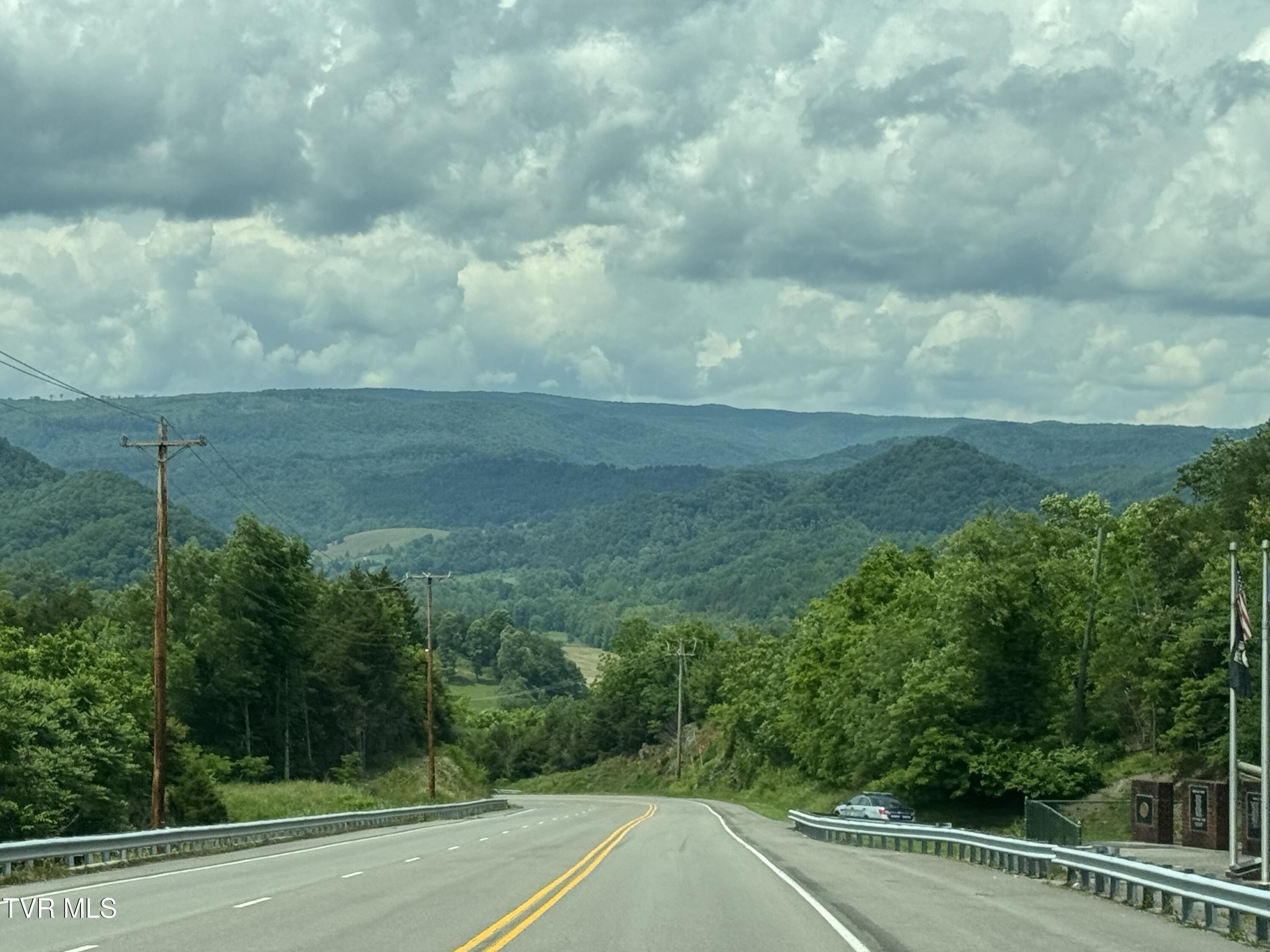 4331 Sentry Road Duffield, VA 24244 - Photo 24 of 27 IMG_3385