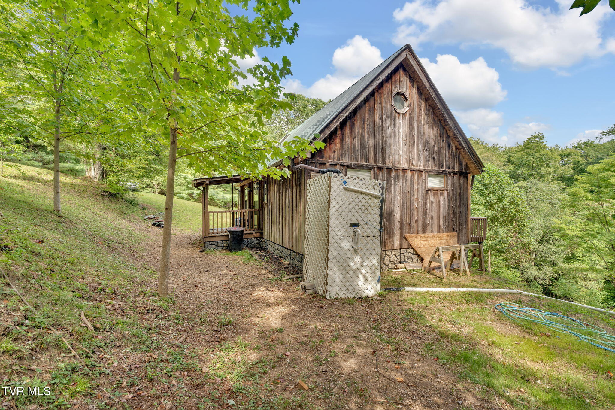 4331 Sentry Road Duffield, VA 24244 - Photo 6 of 27 2-web-or-mls-JH 20240903-292