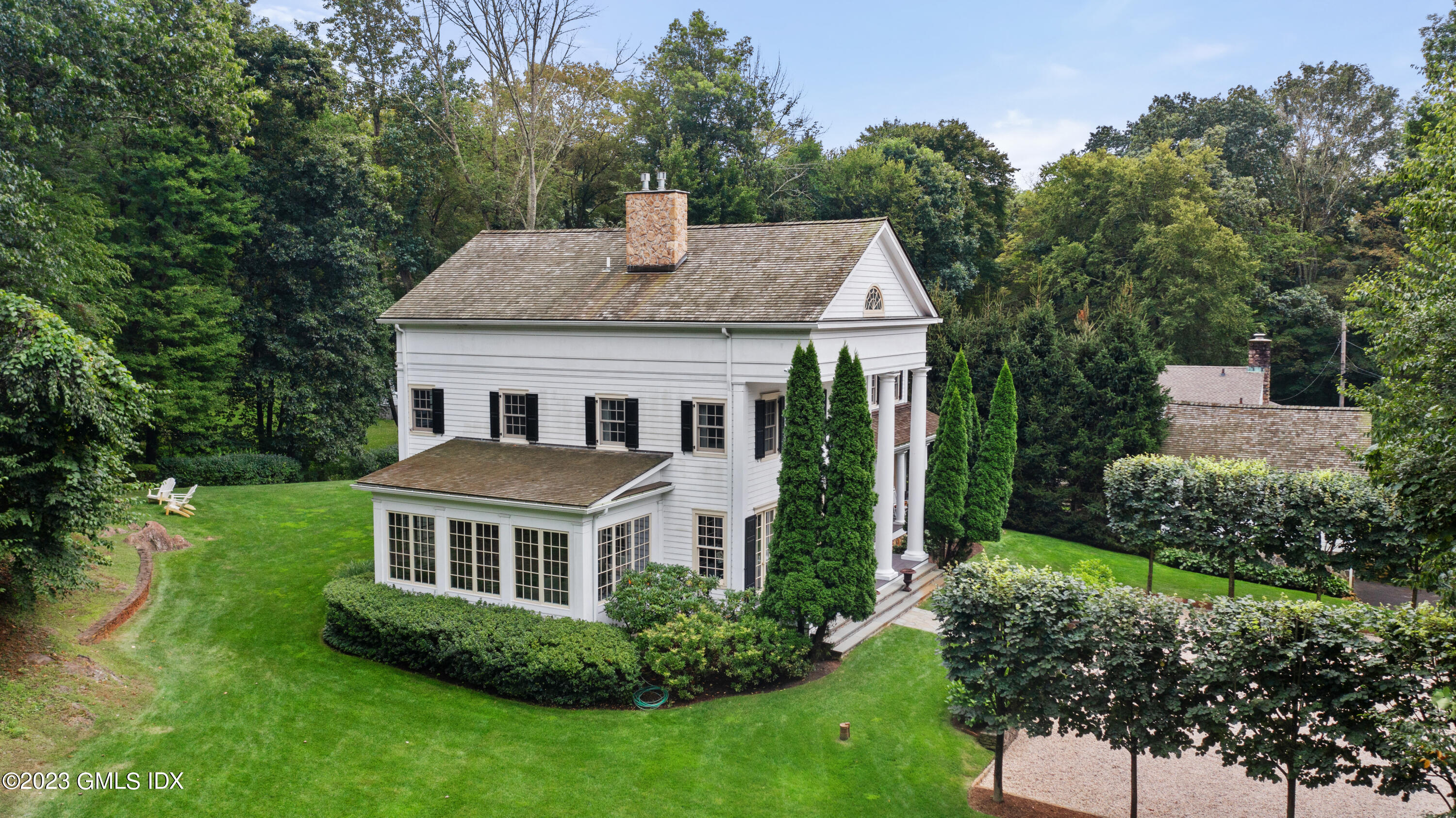 37 North Porchuck Road Greenwich, CT 06831 - Photo 11 of 63 Side of house