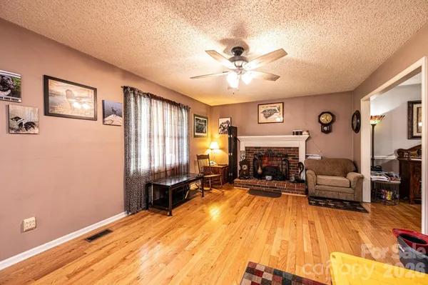 $379,900 | 3229 15th Avenue Northeast, Conover, NC 28613