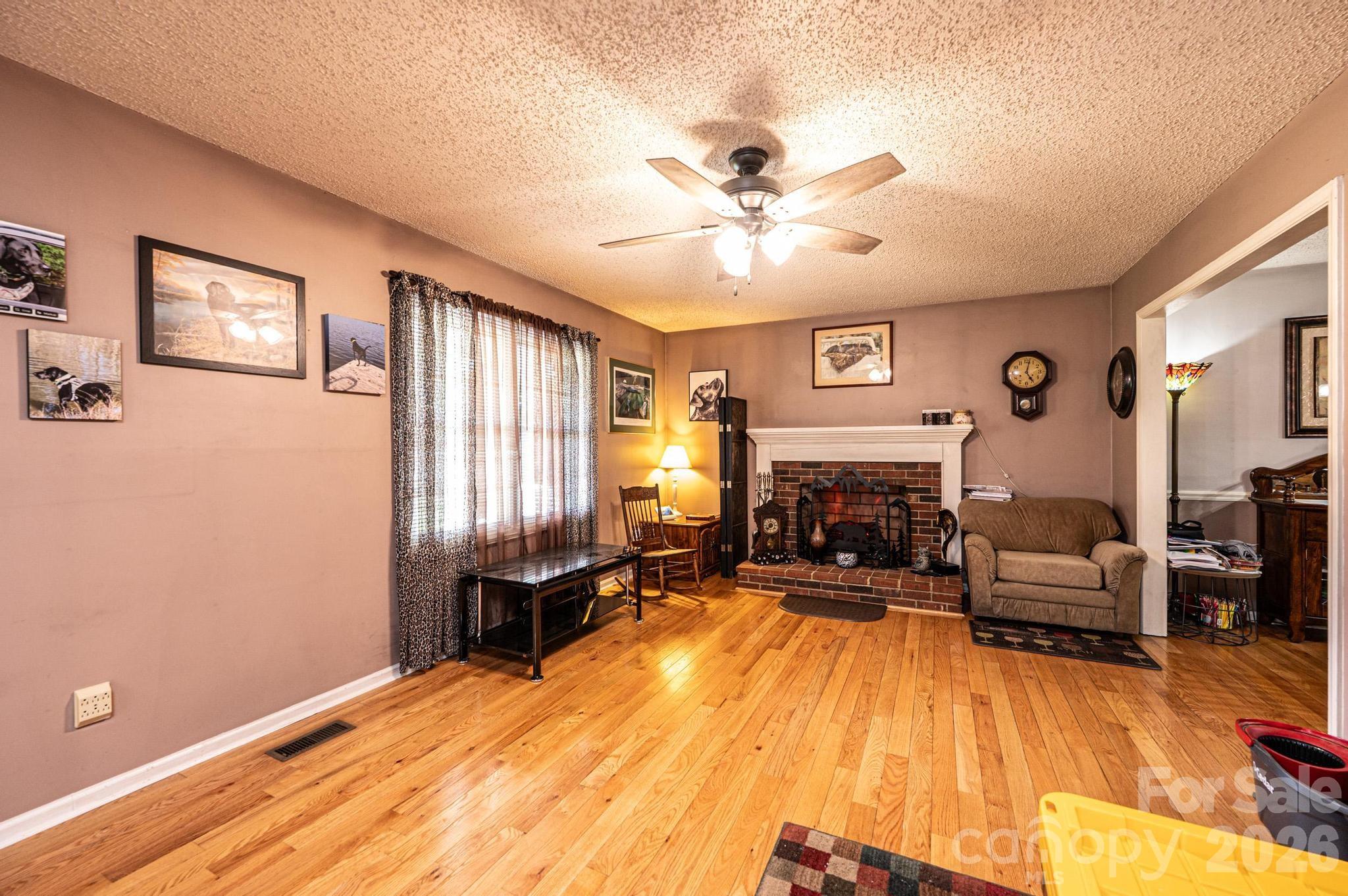 3229 15th Avenue Northeast Conover, NC 28613 - Photo 12 of 39