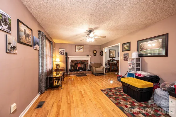 $379,900 | 3229 15th Avenue Northeast, Conover, NC 28613