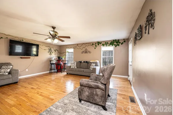 $379,900 | 3229 15th Avenue Northeast, Conover, NC 28613