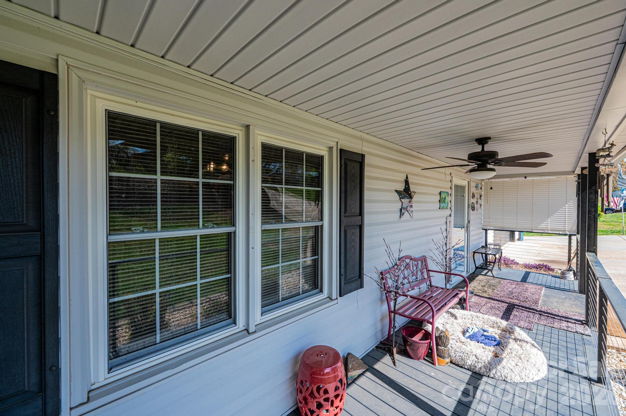 3229 15th Avenue Northeast Conover, NC 28613 - Photo 6 of 39