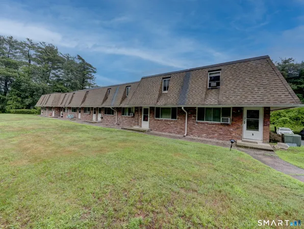 $229,900 | 220 Monce Road, Unit 11, Burlington, CT 06013