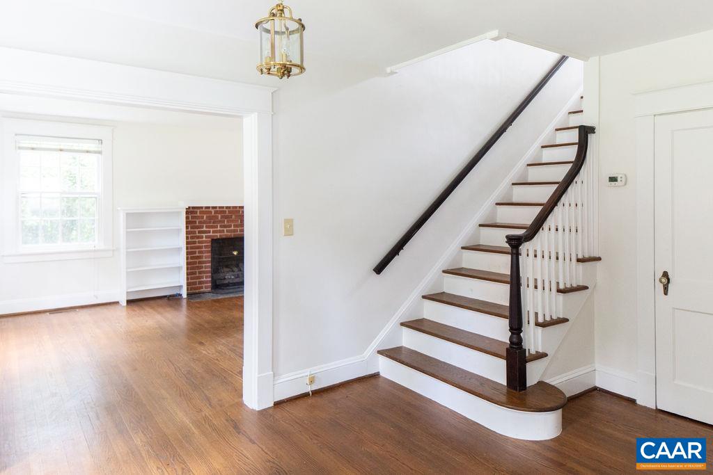 2201 Stadium Road Charlottesville, VA 22903 - Photo 5 of 33 Gallery Image 5
