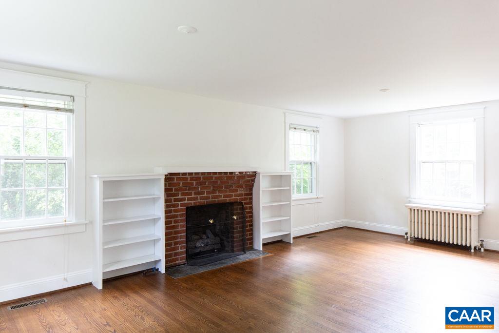 2201 Stadium Road Charlottesville, VA 22903 - Photo 6 of 33 Gallery Image 6