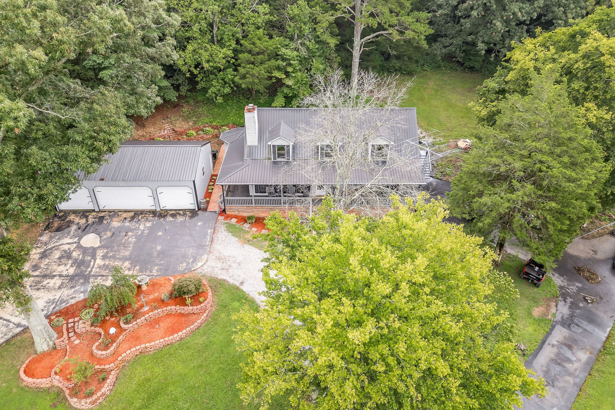 8585 Shelbyville Road Morrison, TN 37357 - Photo 27 of 47 Gallery Image 27
