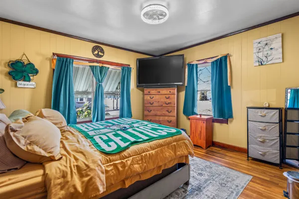 $400,000 | 204 South Taylor Street, Manchester, NH 03103