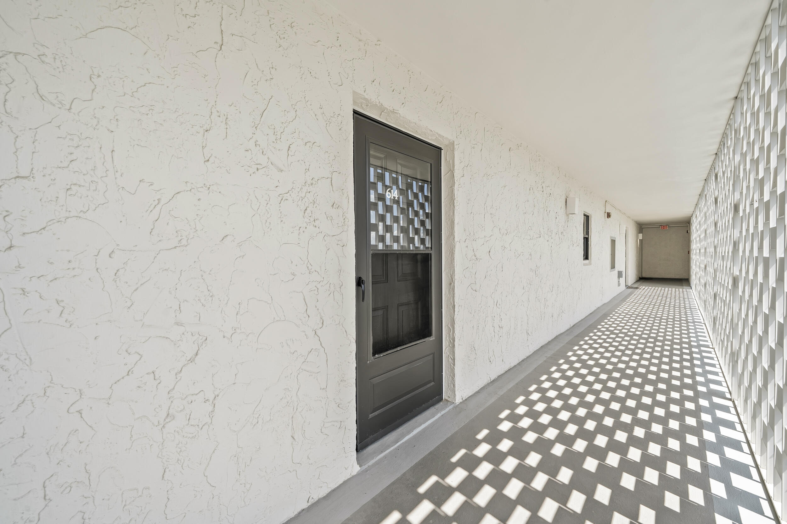 336 Golfview Road, Unit 614 North Palm Beach, FL 33408 - Photo 44 of 51 18-print-DSC09740