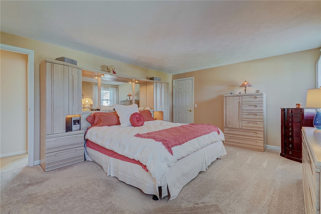 122 Wayne Drive Greece, NY 14626 - Photo 35 of 50