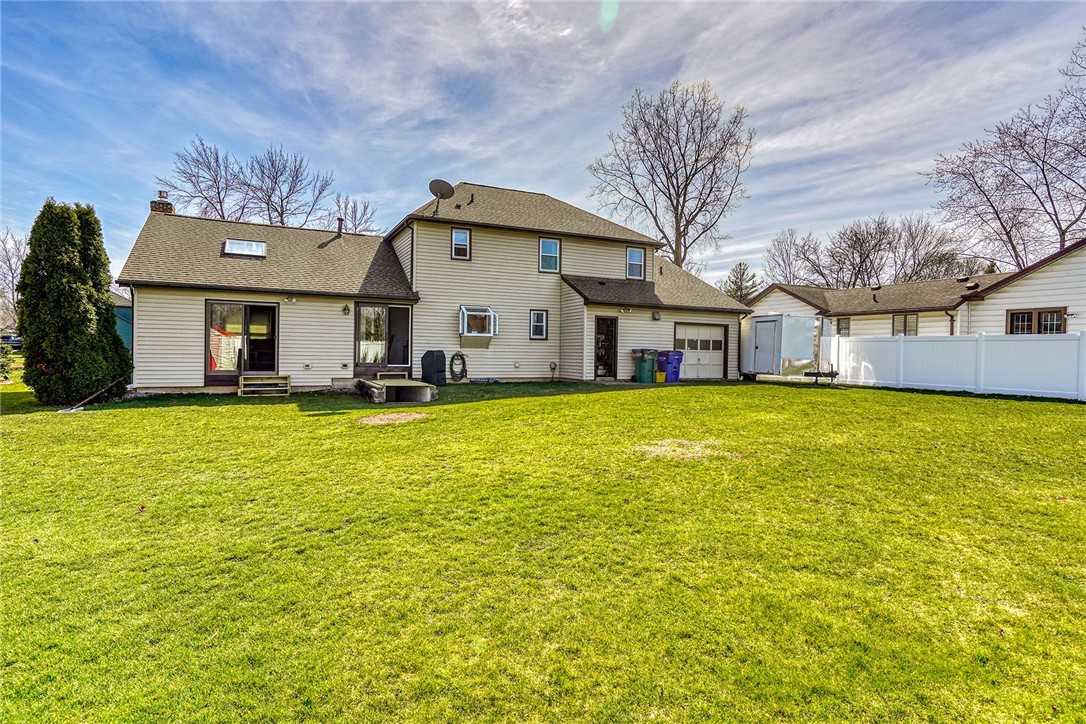 122 Wayne Drive Greece, NY 14626 - Photo 7 of 50