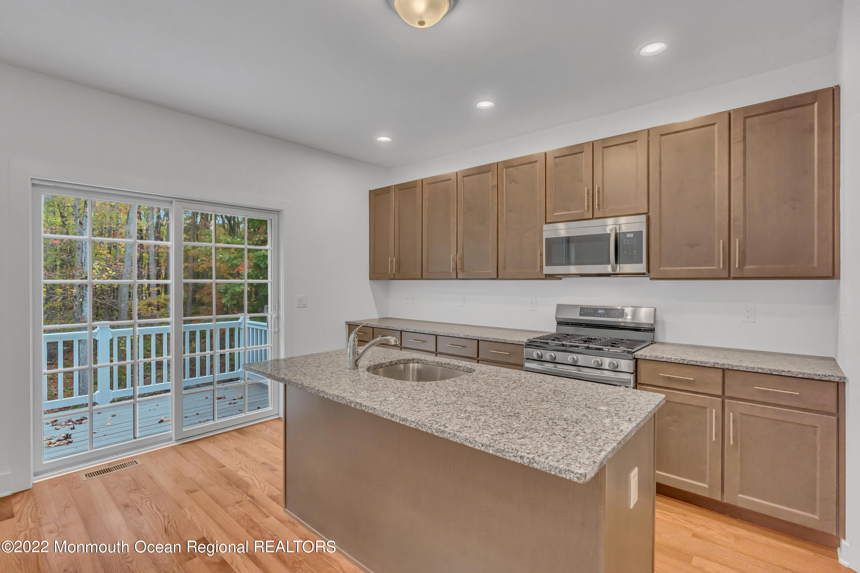 26 Kitchen Avenue Old Bridge, NJ 08857 - Photo 22 of 38 027_dsc05313