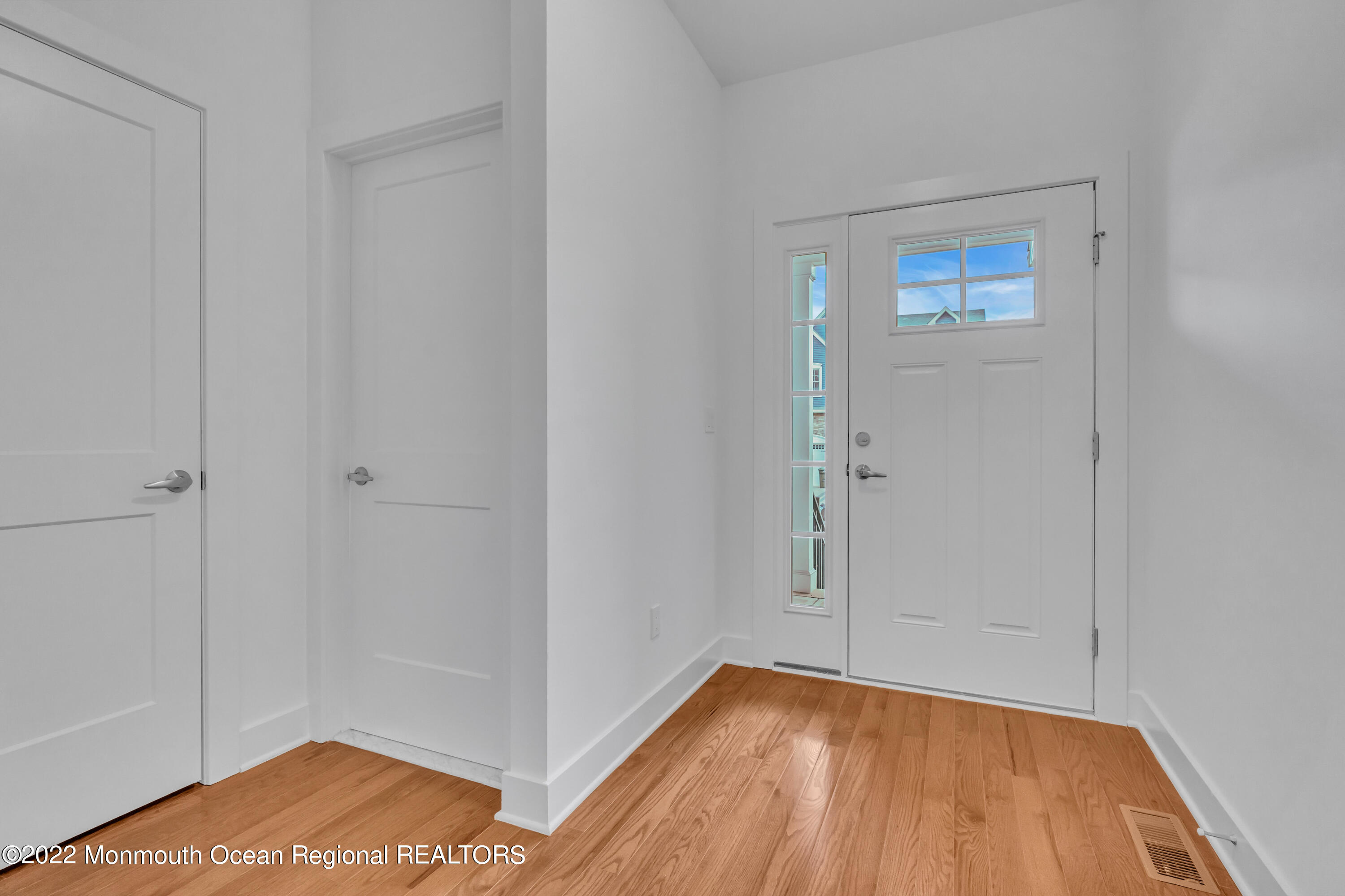26 Kitchen Avenue Old Bridge, NJ 08857 - Photo 5 of 38 a view of a room with wooden floor and closet