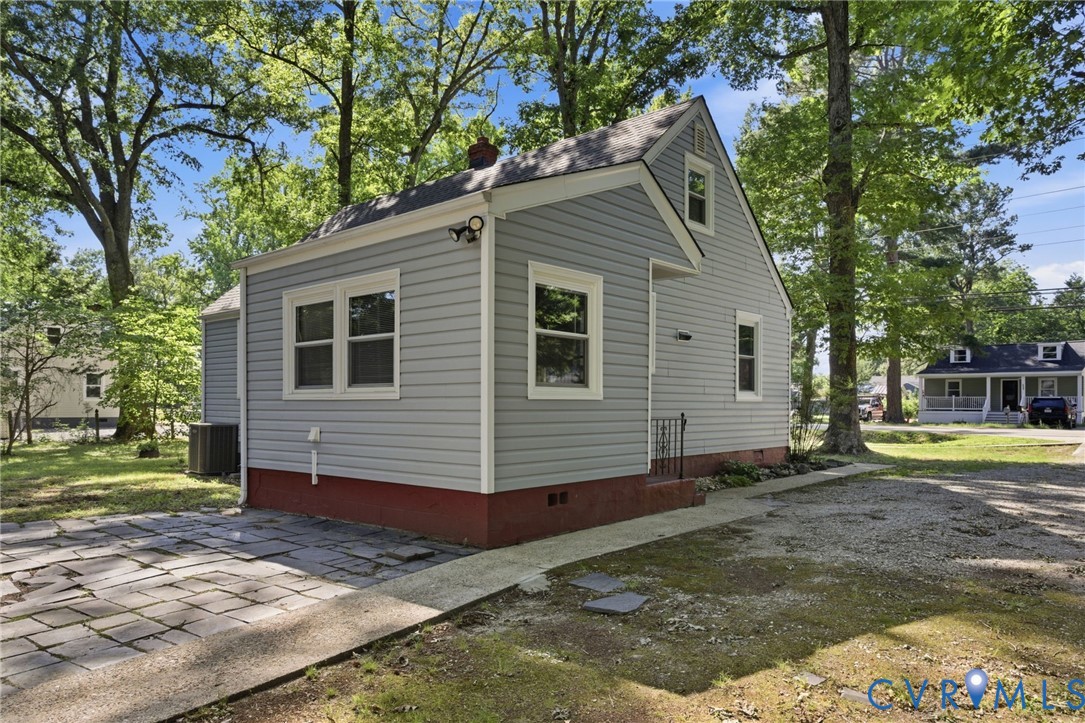 4417 Cogbill Road North Chesterfield, VA 23234 - Photo 32 of 34