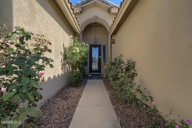 a view of entrance gate of the house