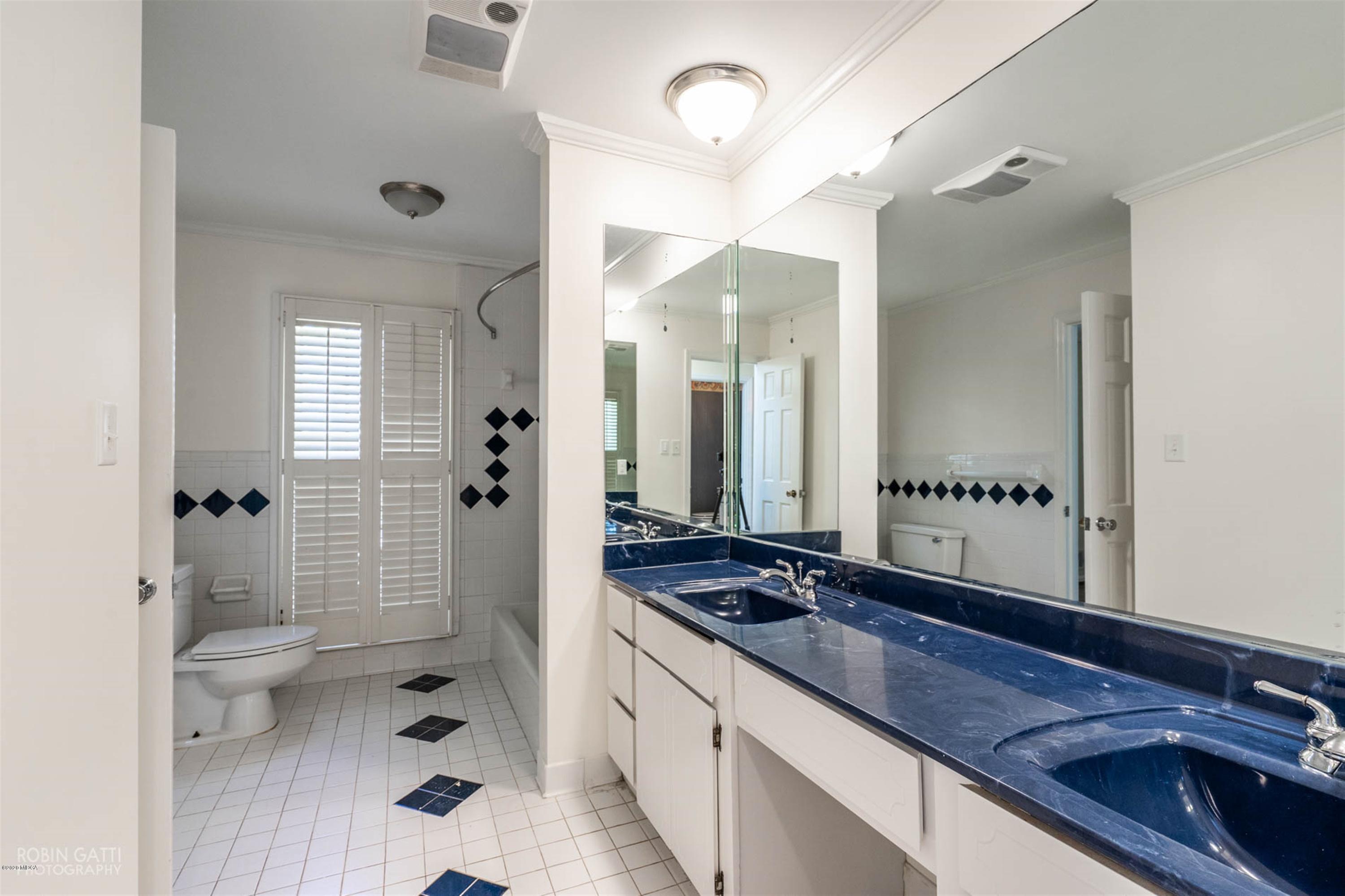4832 Oxford Road Macon, GA 31210 - Photo 22 of 35 25-DSC05127