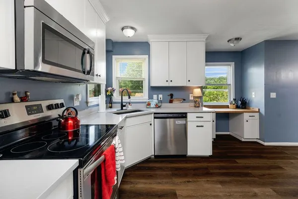 $345,000 | 204 Burnley Drive, Staunton, VA 24401