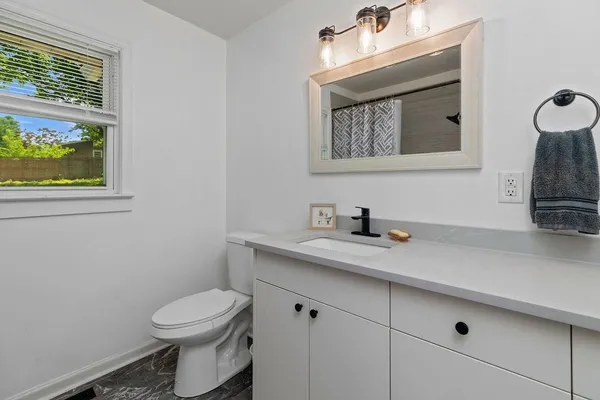 $345,000 | 204 Burnley Drive, Staunton, VA 24401