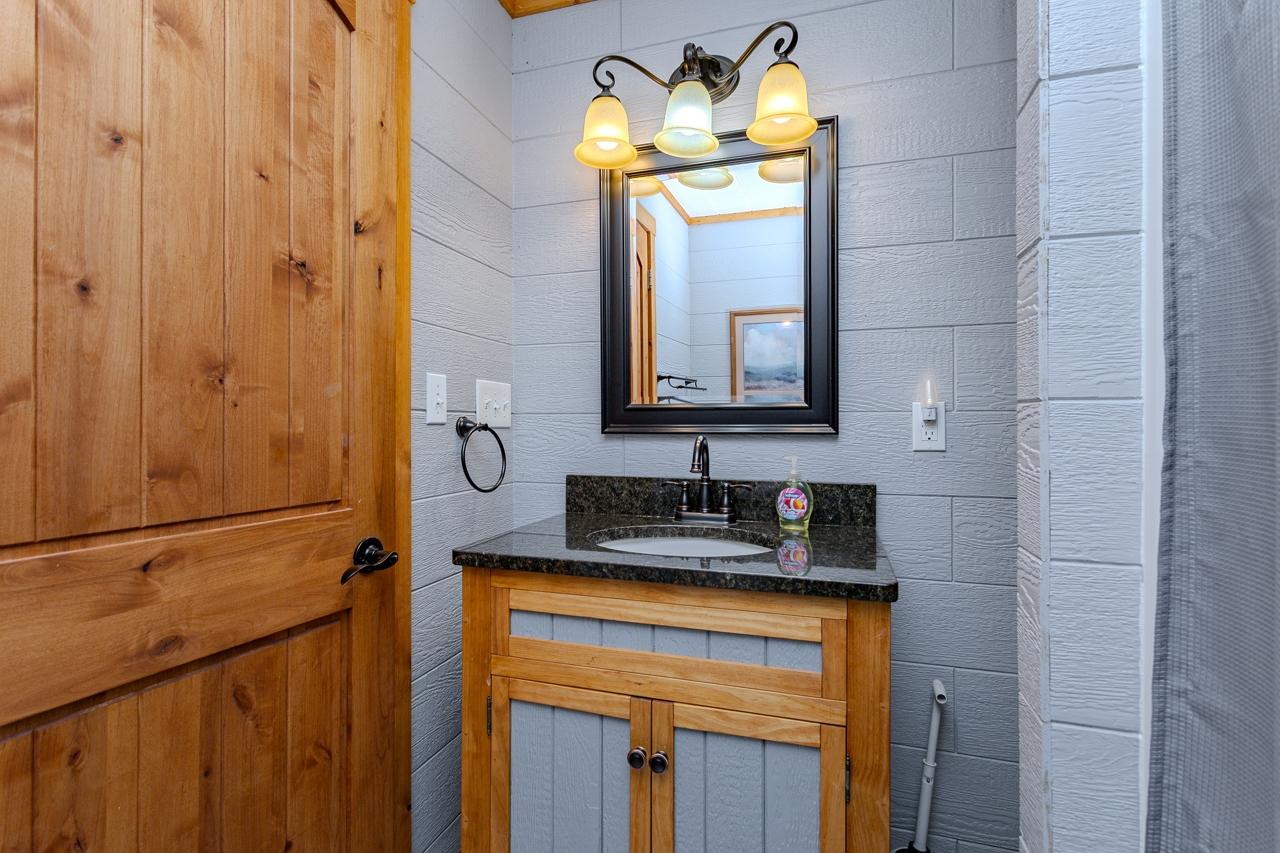 4139 Satuit Lane, Unit 3 Rhinelander, WI 54501 - Photo 29 of 38 Gallery Image 29