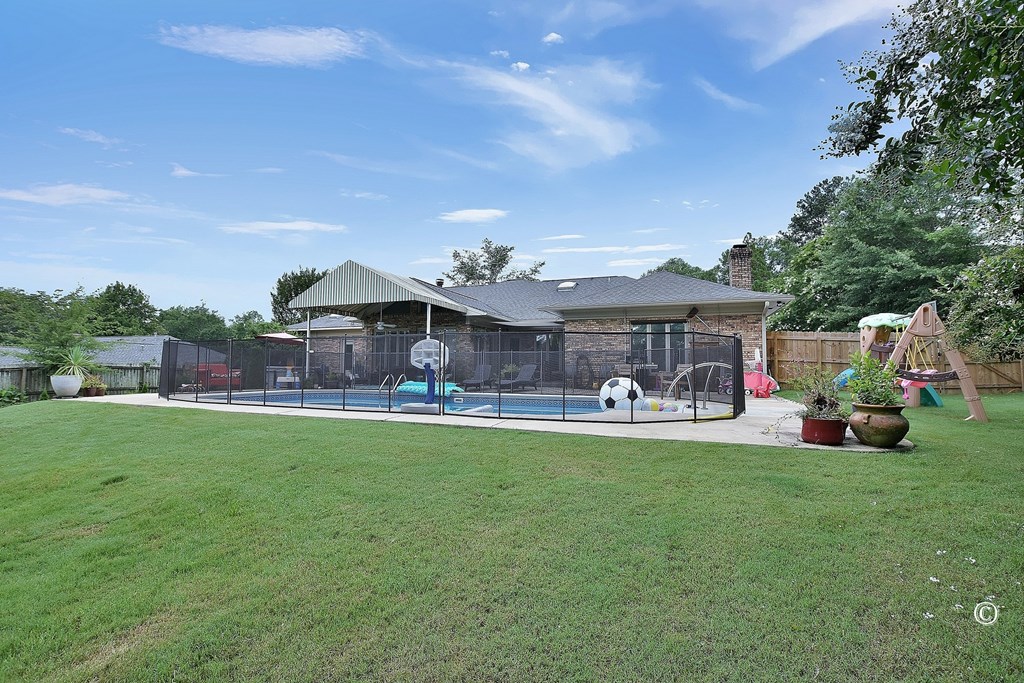 6260 Seminary Road Columbus, GA 31904 - Photo 27 of 28 Landscaped Yard with a Pool