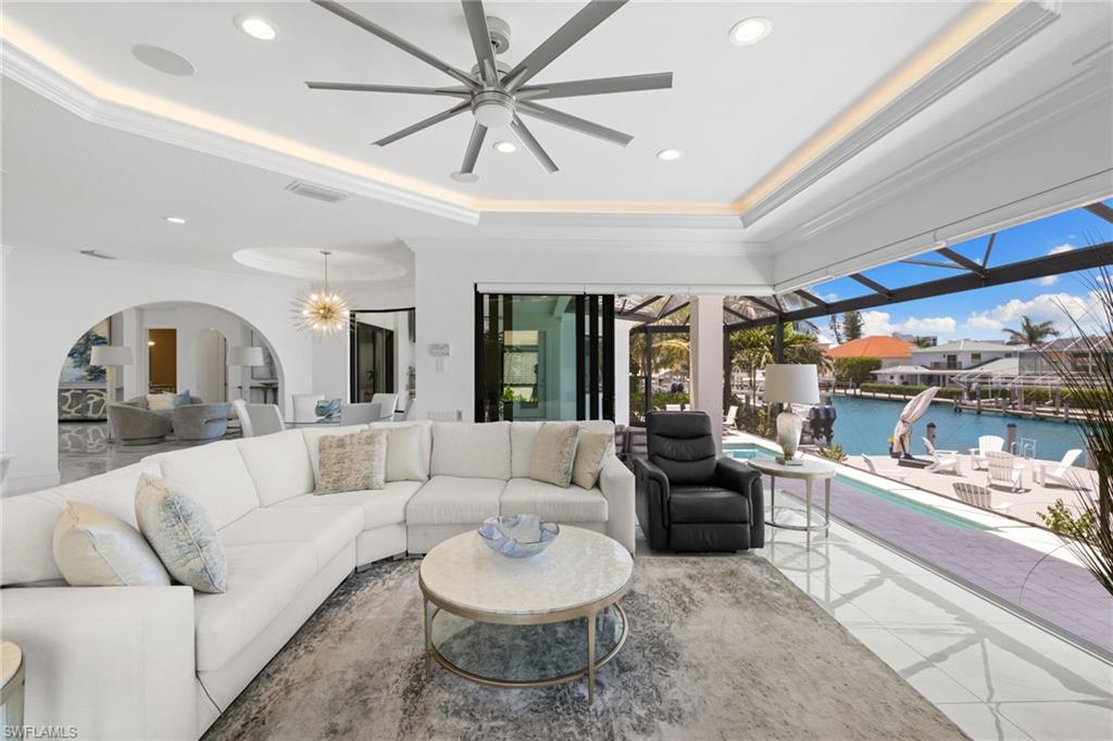 279 Heron Avenue Naples, FL 34108 - Photo 12 of 50 Gallery Image 12