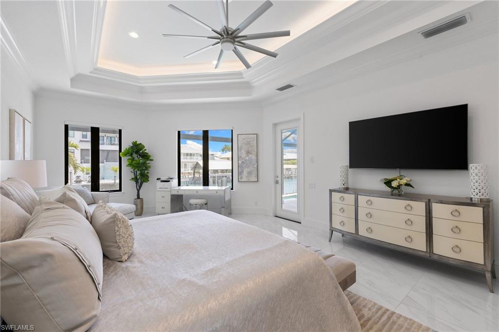 279 Heron Avenue Naples, FL 34108 - Photo 16 of 50 Gallery Image 16