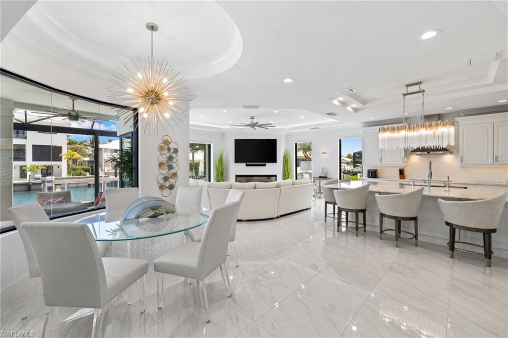 279 Heron Avenue Naples, FL 34108 - Photo 8 of 50 Gallery Image 8