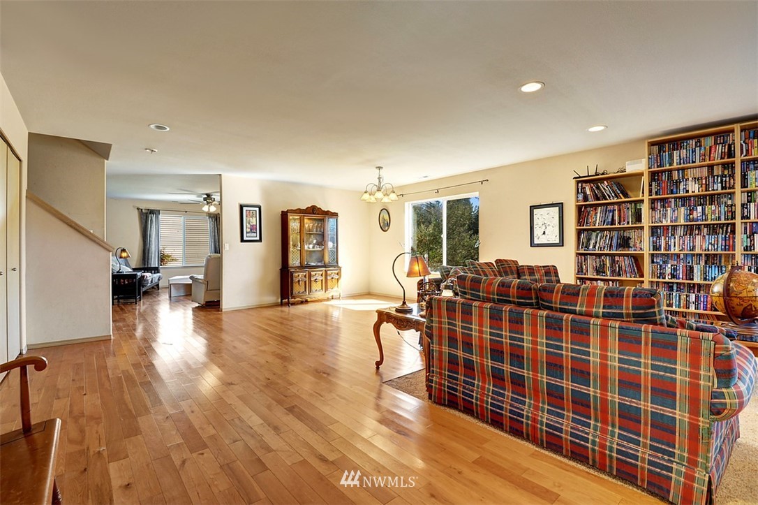 14093 Rustic View Road Southeast Monroe, WA 98272 - Photo 9 of 16