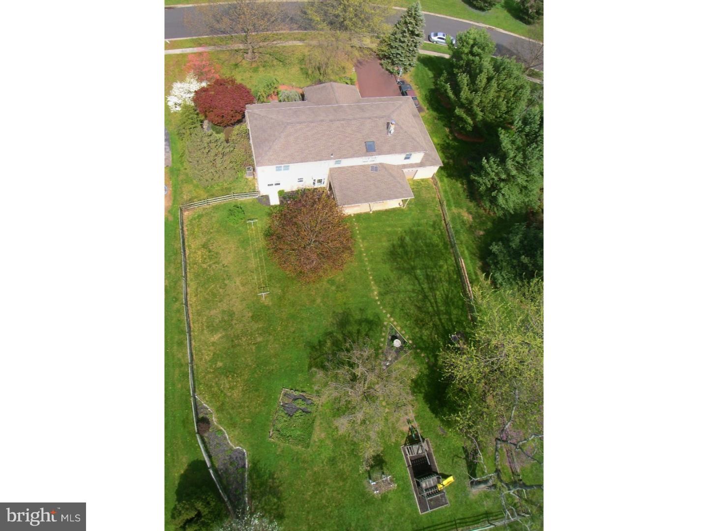 2862 Bayton Road Norristown, PA 19403 - Photo 3 of 25 Gallery Image 3