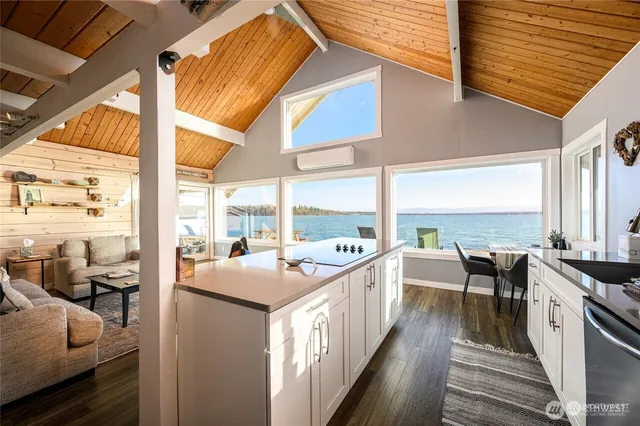 $865,000 | 4144 Saltspring Drive, Ferndale, WA 98248