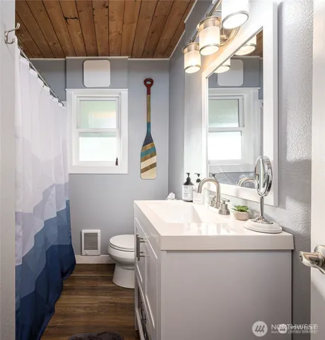 $865,000 | 4144 Saltspring Drive, Ferndale, WA 98248