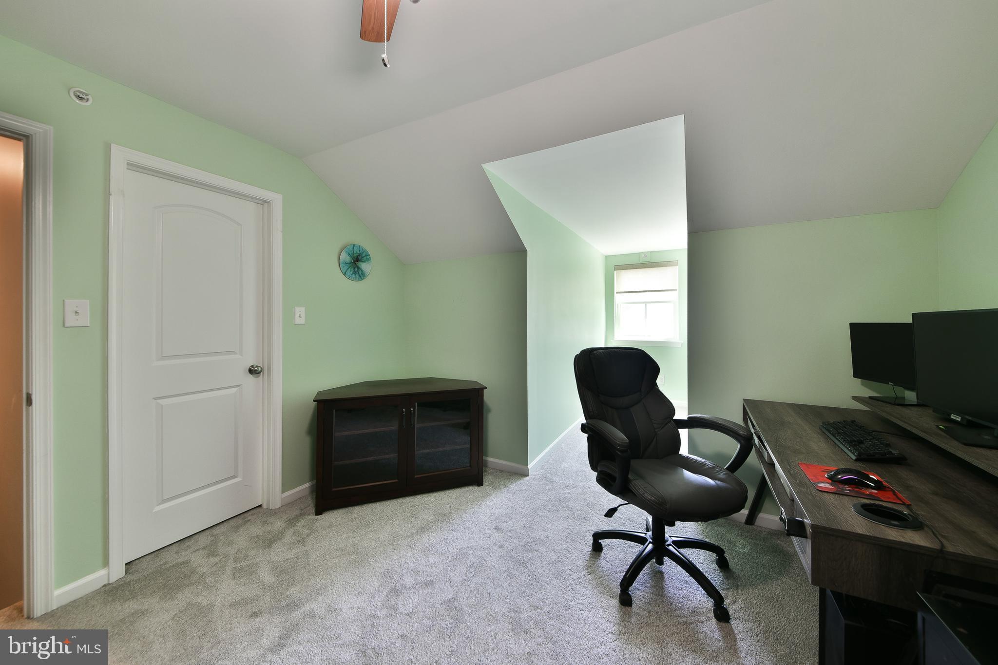 400 North York Road, Unit C Hatboro, PA 19040 - Photo 29 of 38 Bedroom 3