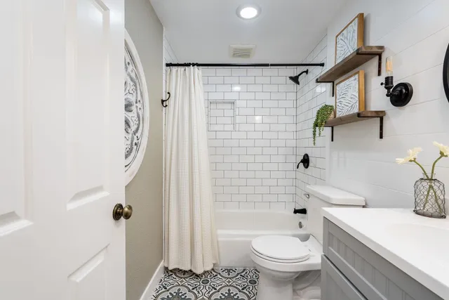 $2,550,000 | 5950 Vía Del Cielo, Pleasanton, CA 94566