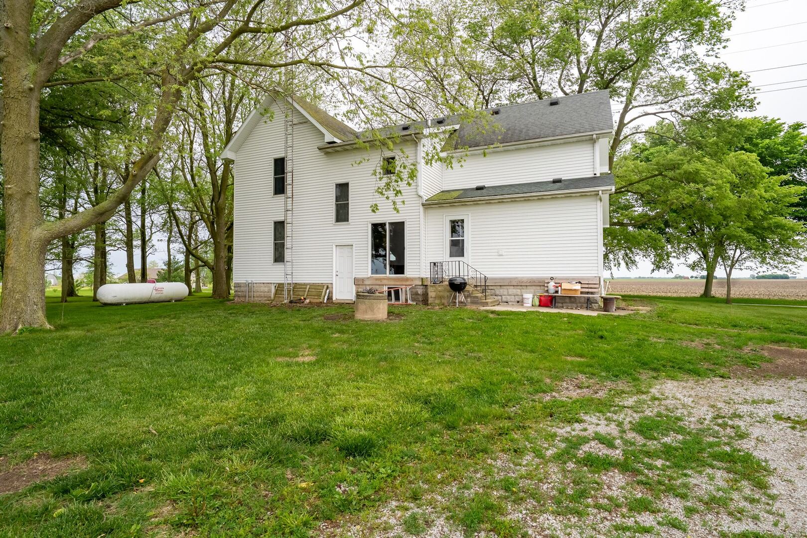 12610 North 1900 E Road Fairbury, IL 61739 - Photo 32 of 36