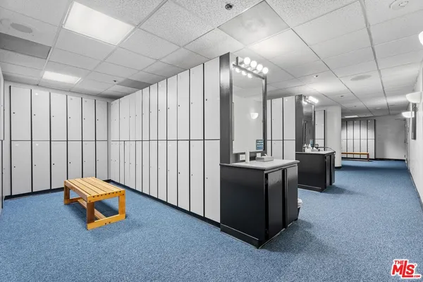 $5,800 | 4316 Marina City Drive, Unit 725, Marina del Rey, CA 90292