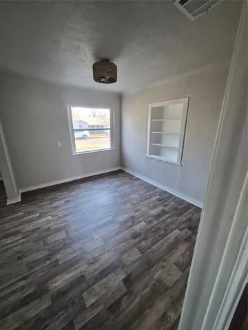 $165,000 | 832 Featherston Street, Cleburne, TX 76033