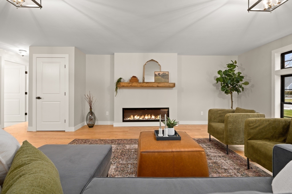 13 Alden Road Andover, MA 01810 - Photo 22 of 41