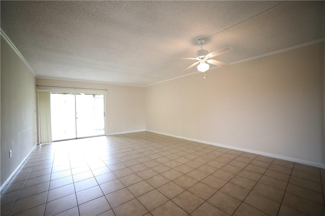 866 Southwest 9th St Circle Boca Raton, FL 33486 - Photo 9 of 16 Photo 9