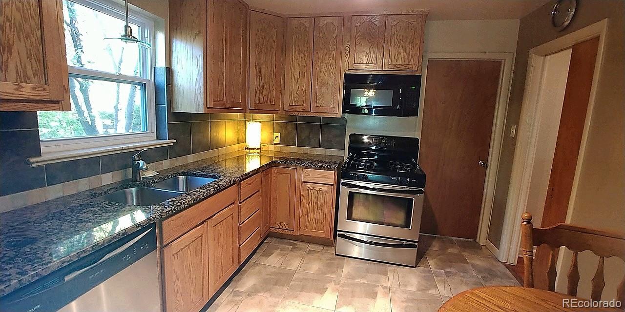 3460 Quay Street Wheat Ridge, CO 80033 - Photo 7 of 23 Gallery Image 7