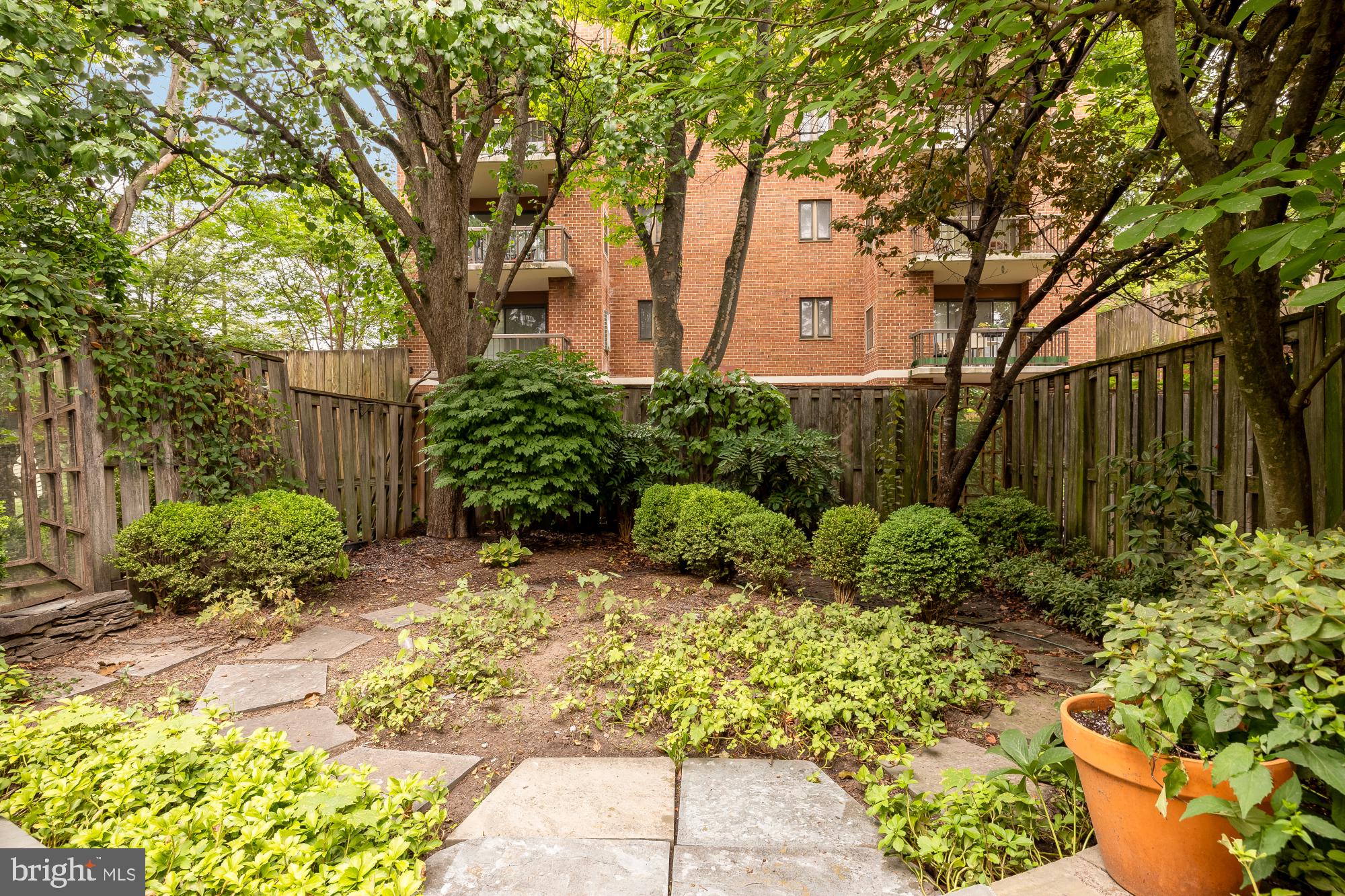 2313 37th Street Northwest Washington, DC 20007 - Photo 40 of 42