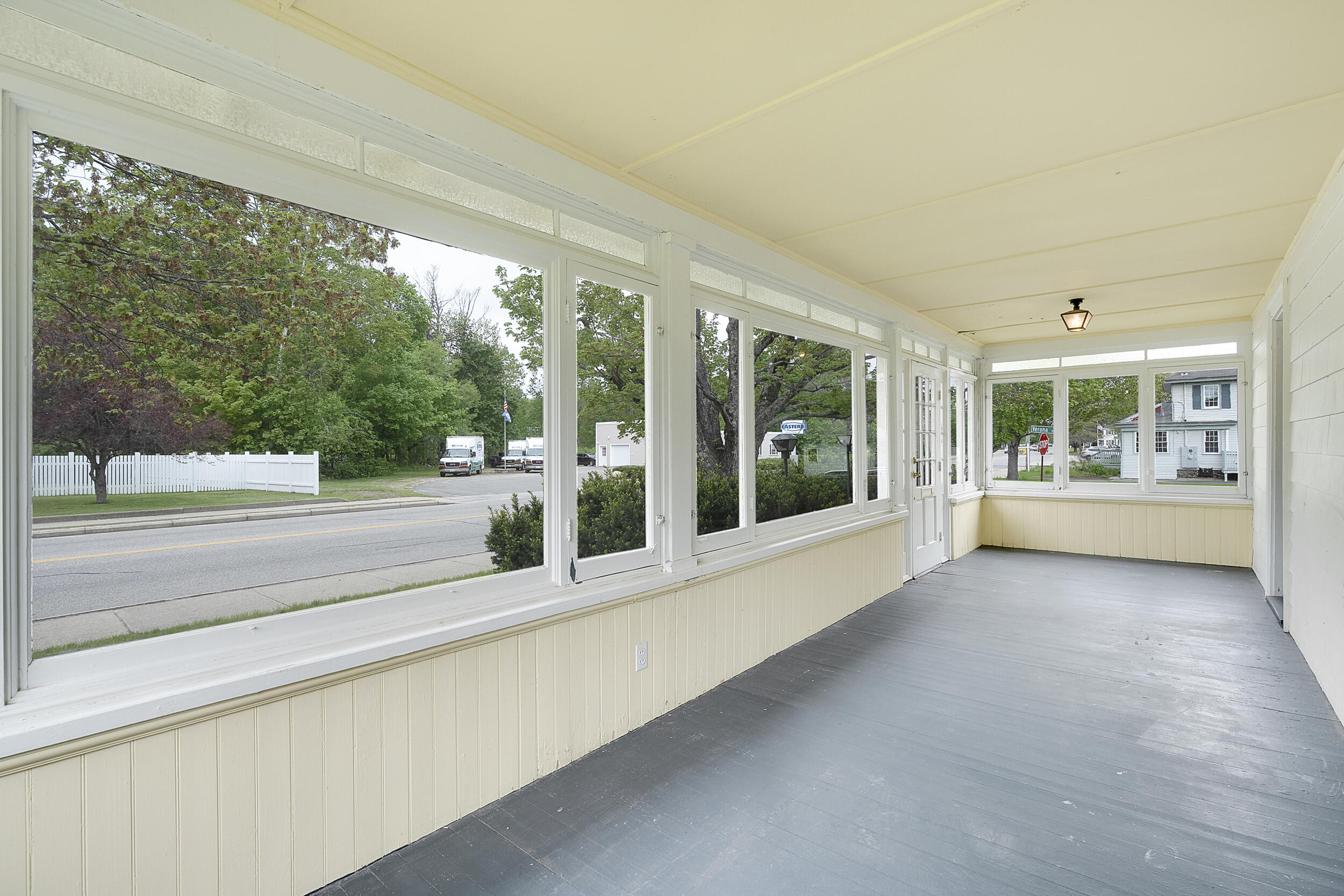 606 Main Street Springvale, ME 04083 - Photo 22 of 42 24_606main-15