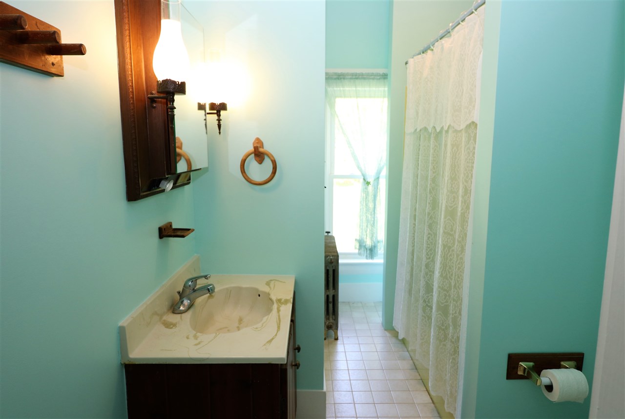 1049 Milan Road Milan, NH 03588 - Photo 17 of 29
