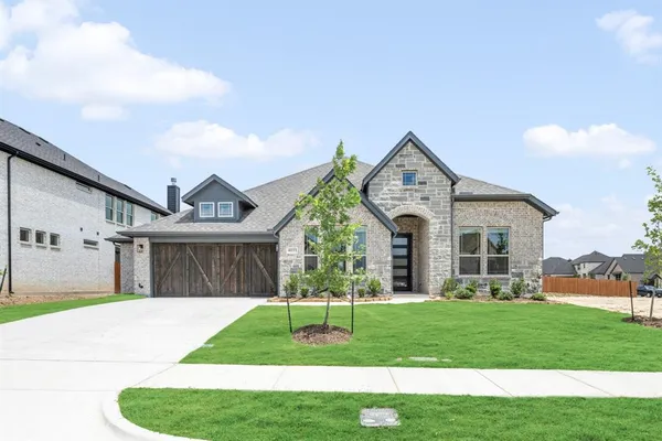 $485,990 | 4033 Foot Hills Drive, Midlothian, TX 76065